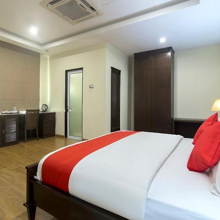 Capital O 90653 Maxwell Inn Boutique Hotel Taiping Ngoại thất bức ảnh